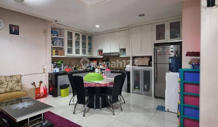 Rumah Green Lake City Asia 6x15 Renov 2.5lt Shm Utara Semifurnished 2