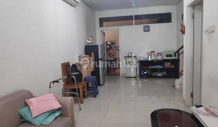 Dijual Rumah di Puri Mansion 1