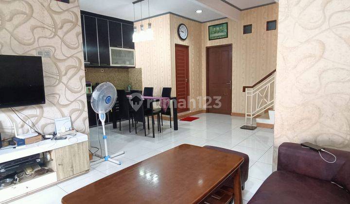 Dijual Rumah di Taman Palem Lestari 1