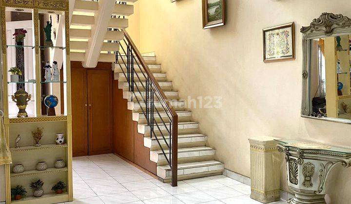 Rumah 2 Lantai Bagus Furnished di Taman Kencana, Jakarta Barat 2