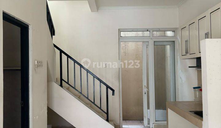 Dijual Rumah di Park Resident 1