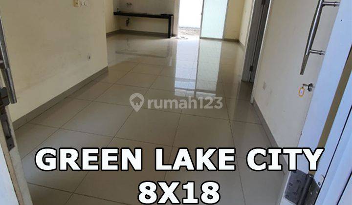 Rumah Green Lake 8x18, SHM Jakarta Barat  1