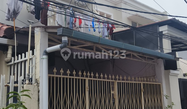 House for Sale in Ampasit, Central Jakarta 2