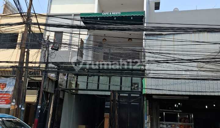 For Rent Shop House in Mangga Besar1