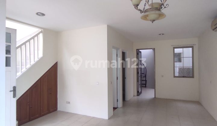 Rumah Taman New Britania Liverpool Lippo Karawaci 2