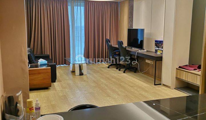 Apartemen Murah Furnish 3br Royal Tower St Moritz Puri Indah Jakarta Barat 1