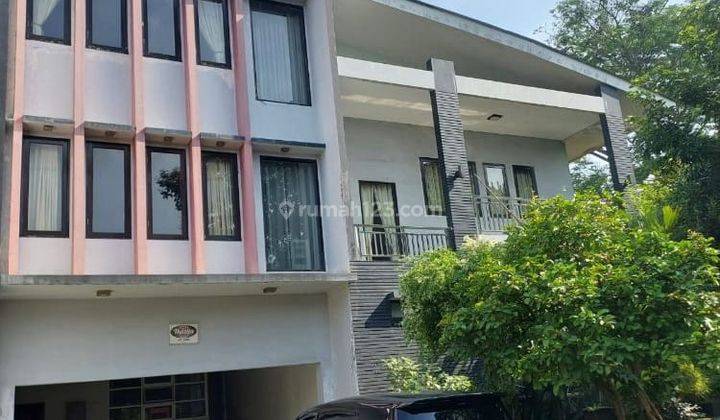 Jual Rumah Murah Ada Kolam Renang Castilla Bsd Tangerang 1