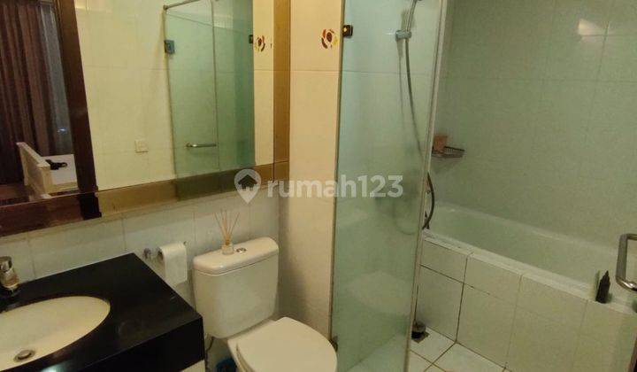 Apartemen Murah 2BR Semi Furnish New Royal Puri Indah 2