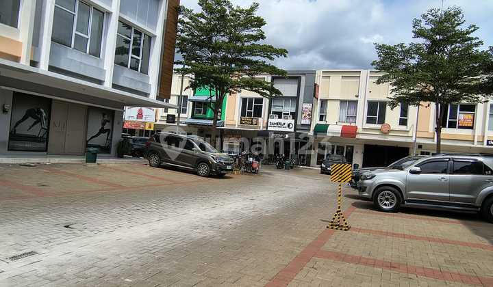 Cheap Sale of Pisa Grande 2 Shophouse in Gading Serpong, Tangerang 2