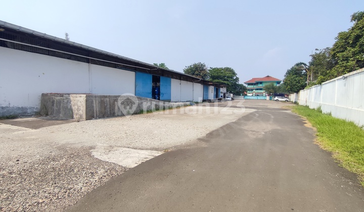 Selling Warehouse by Tiram River Road, Marunda, North Jakarta Selling Warehouse by Tiram River Road, Marunda, North Jakarta