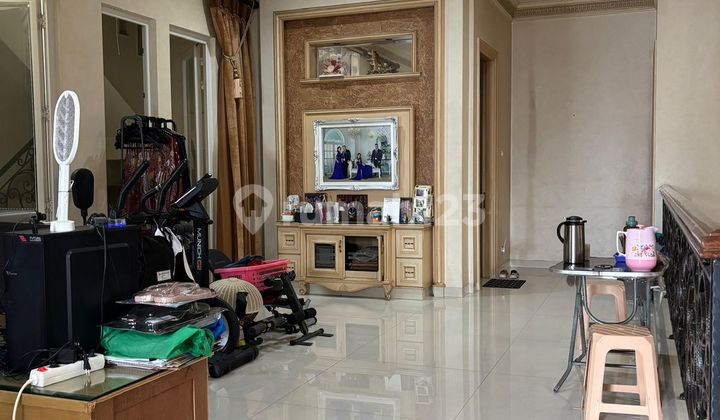 Rumah Mewah Jual Cepat Green Garden Jakarta Barat 2