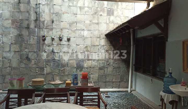 Jual Rumah Hoek Murah Intercon Kebon jeruk Jakarta Barat