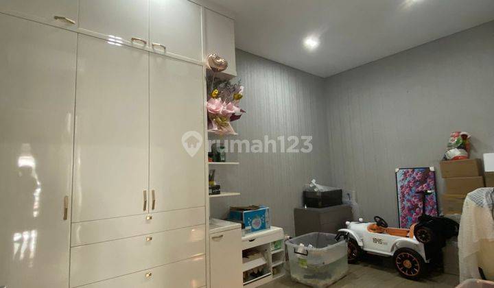 Dijual Rumah Bagus di Riviera 2