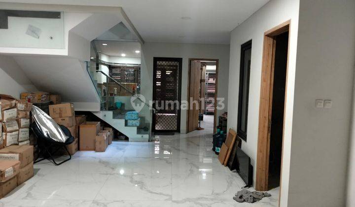 Dijual Rumah Taman Surya 5 2