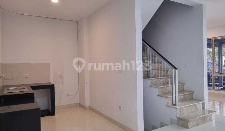 Disewakan Rumah Golf Island Pik Uk 6x15 Siap Huni