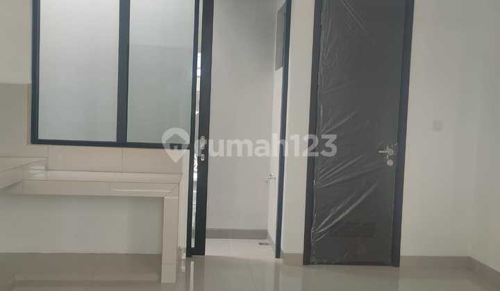 House in PIK 2 - Baltimore Cluster - Millennial 45m²