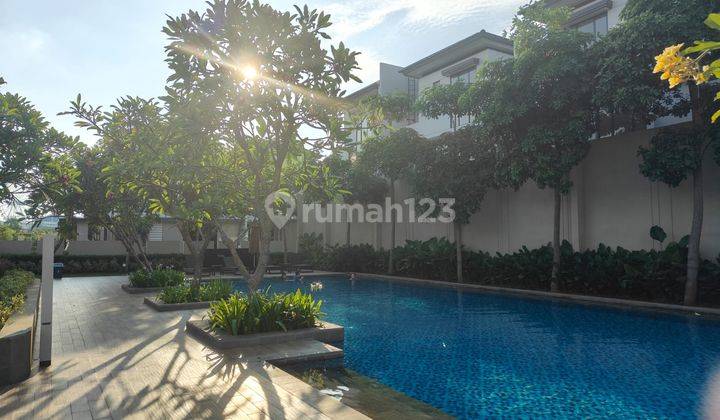 Rumah Siap Huni 3 Lantai di Jakarta Garden City Jgc Cluster Asya 2