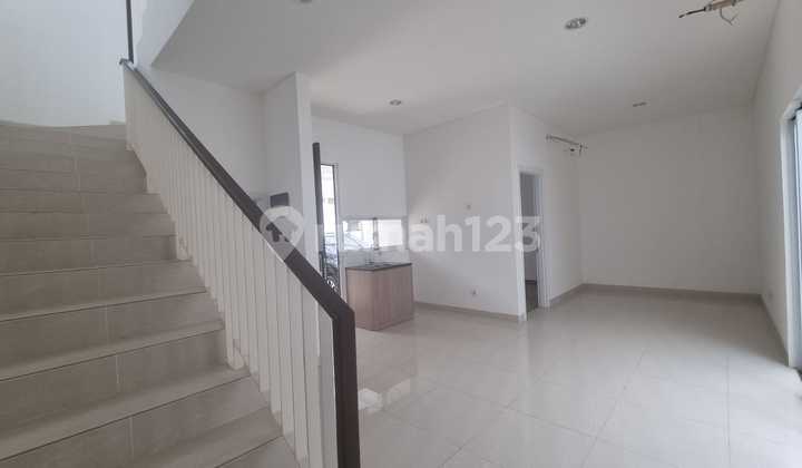 For Sale Nice House in Riviera At Puri 2