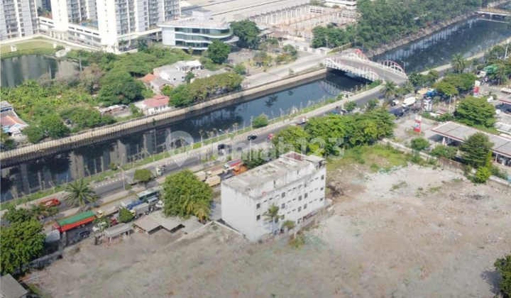 Land Ready to Build on Jalan Daan Mogot in front of Daan Mogot City