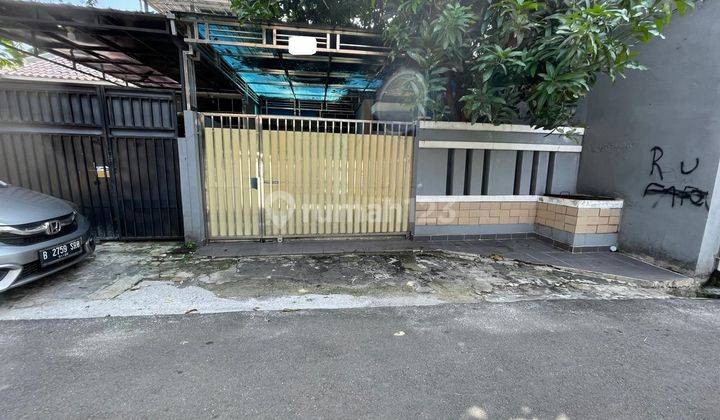 Rumah Bagus dijual cepat di Jagakarsa  1