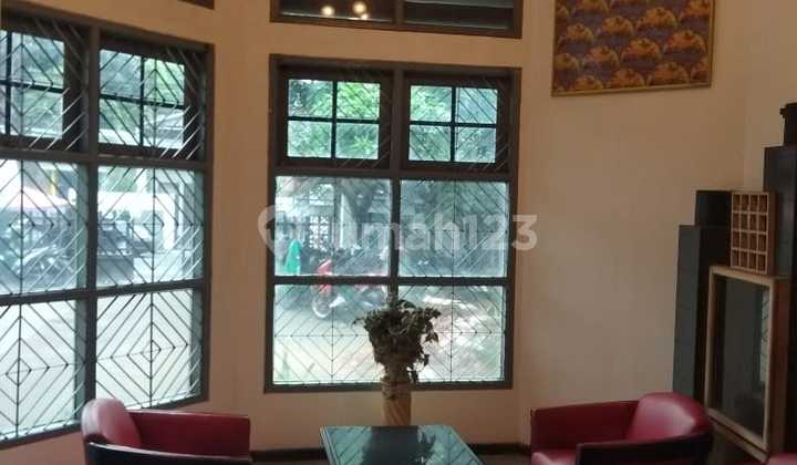 Ruang Usaha di Jalan Haji Nawi Raya Ruang Usaha di Jalan Haji Nawi Raya