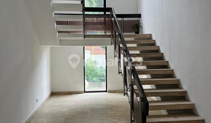 Luxury Marble-Finish House in Mampang Prapatan 2