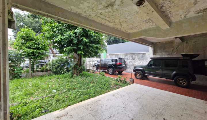 Old House on Jalan Boulevard Menteng Land Calculation