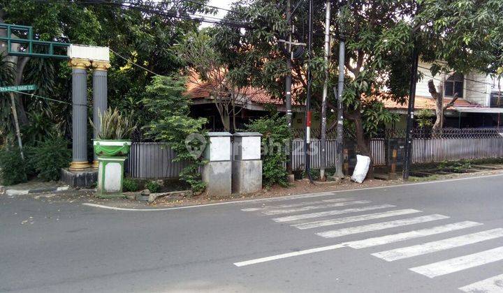 Rumah di Pinggir Jalan Cempaka Putih Jakarta Pusat 2