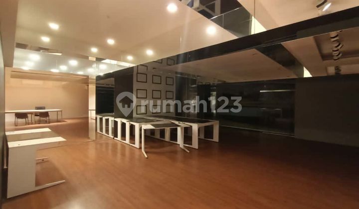 Office building on Jalan Tomang Raya