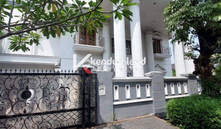 Rumah mewah posisi hook akses jalan besar lokasi terdepan 1