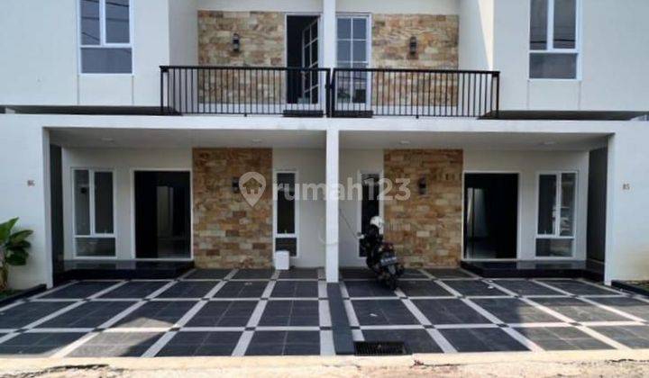 Rumah minimalis modern akses jalan raya dekat toll kukusan 2