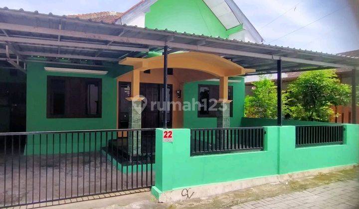 Rumah Jalan Kaliurang Km8, Dekat Berbagai Kampus,mall Dan.pusat Kota 2