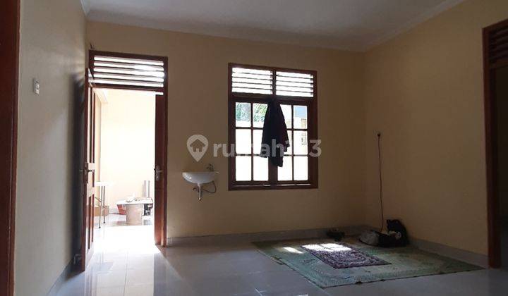 Rumah bersih, luas strategis tepi jalan dekat dari perkantoran Pemda Sleman 12