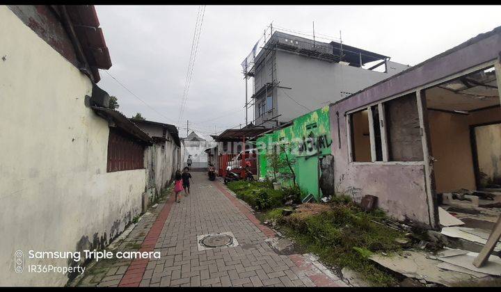 Tanah (shm) diutara mallioboro, stasiun  Tugu cocok untuk kos dan home stay 
