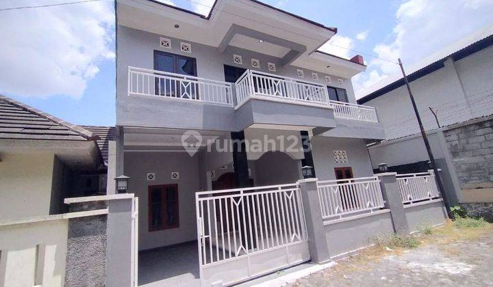 Rumah 2lantai, dekat Kampus dan Hotel  2