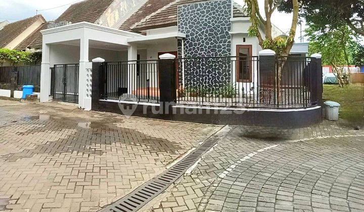 Onegate System House, Near UPN Campus, UNRIYO, STIPER, Sanata Dharma 2