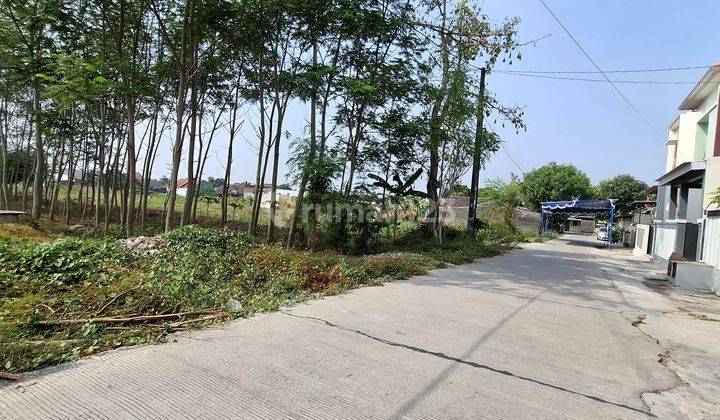 Tanah Pekarangan, Timur Stadion Maguwoharjo 2