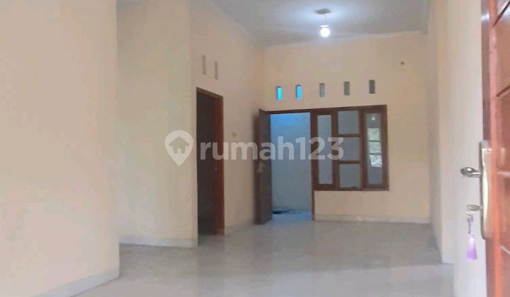 Rumah Tepi Jalan, Dekat Tempat Wisata 2