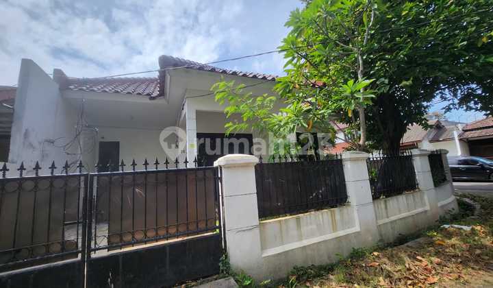 Spacious House BSD Spacious House BSD