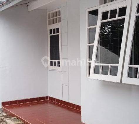 Rumah 1 lantai, rapi dan siap huni 2