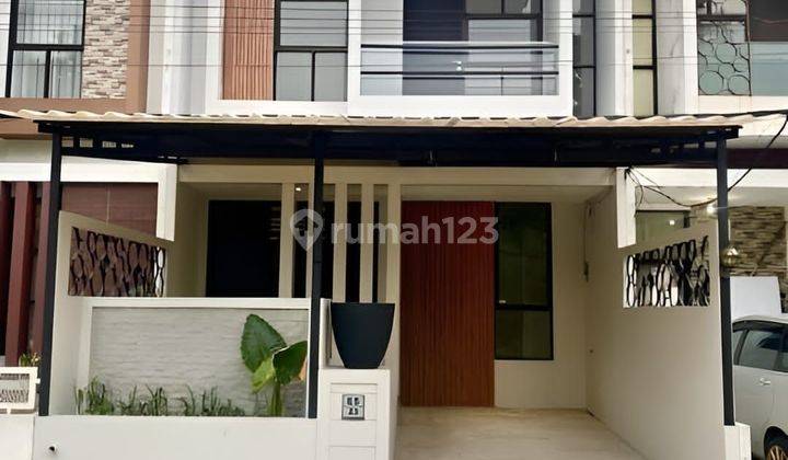 Rumah modern minimalis yg rapi dan siap huni 1