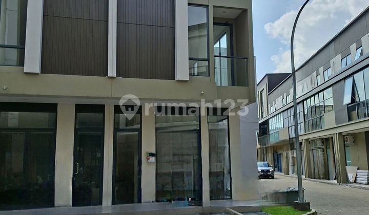 2-Story Shop House, Corner Lot, Well-Maintained and Strategic Location