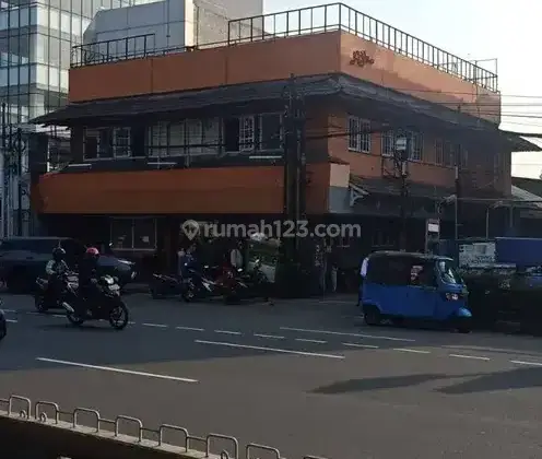Dijual Cepat Tanah Bangunan Komersial Untuk Usaha di Matraman,jaktim Mic  1