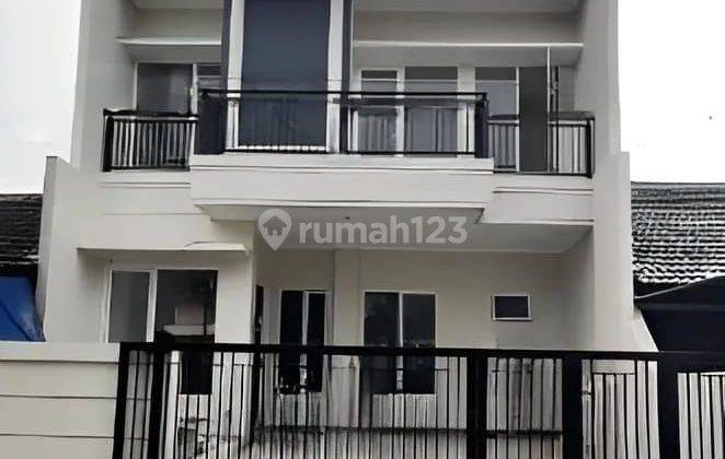 Dijual Rumah Cantik Dan Baru Di Griya Loka, Bsd City -Nego (er) 1