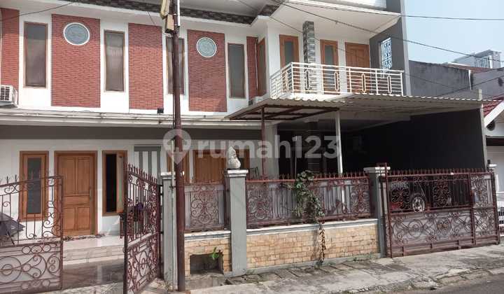 Beautiful 2-Story and Luxurious House in Nusa Loka BSD City - Negotiable 2