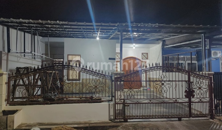 Beautiful House & Strategic Location on Melinjo Street, BSD (er) 1