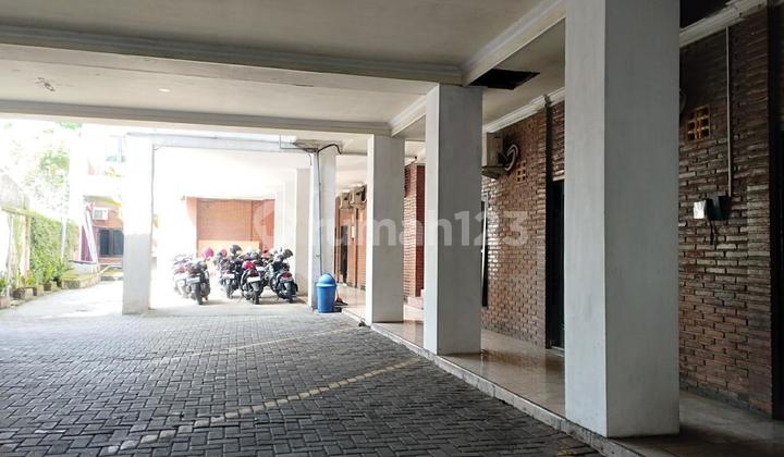 Hotel On Jl Kh Ahmad Dahlan 2