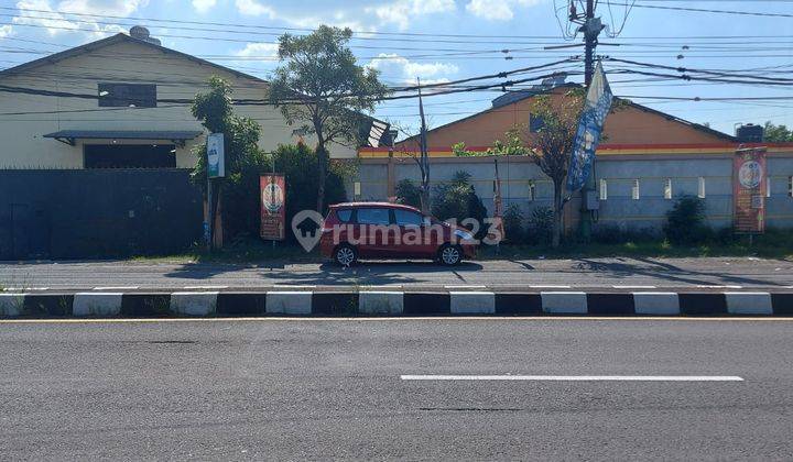 Gudang Luas di Jl. Raya Palur, Karanganyar 1
