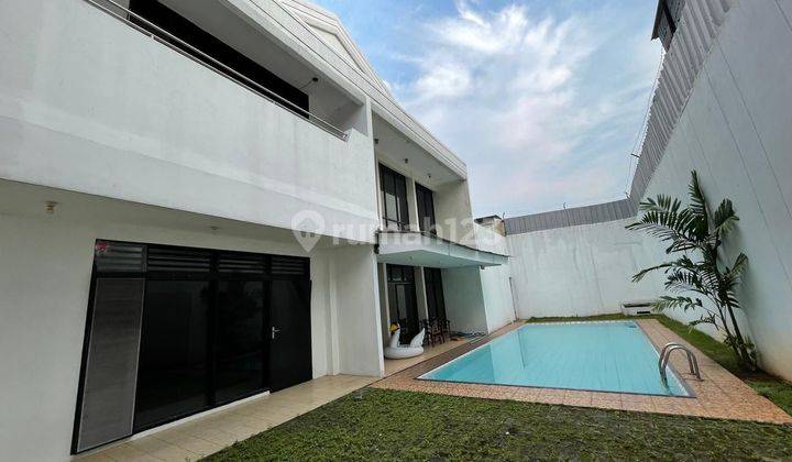 Dijual Rumah Megah Siap Huni di Kemang Jakarta Selatan 1