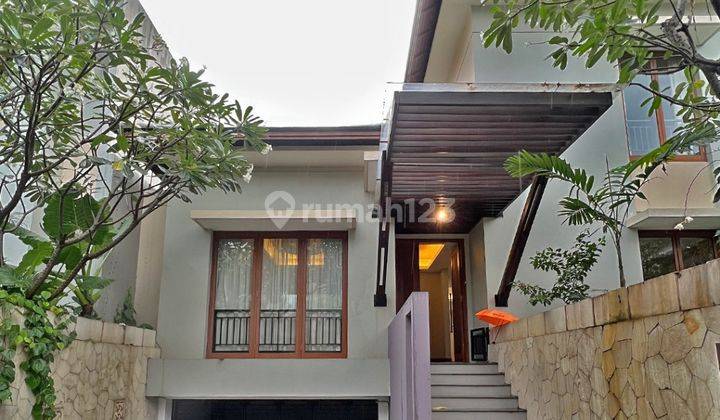 Dijual Rumah di Kemang Jakarta Selatan  1